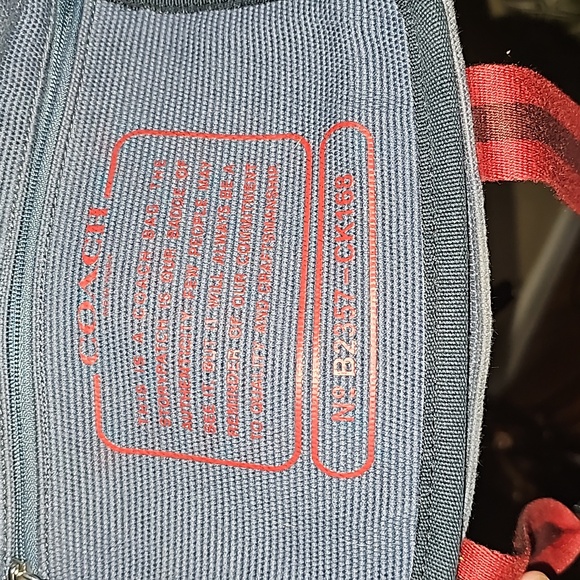 Coach Small Tote - Picture 10 of 12